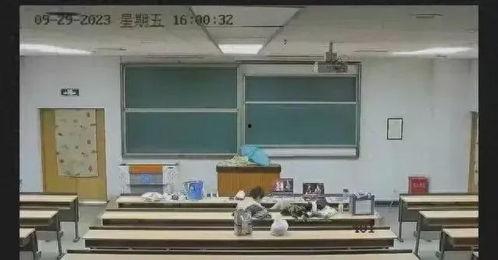 南京吃瓜教室视频曝光,揭秘当地美食文化趣闻