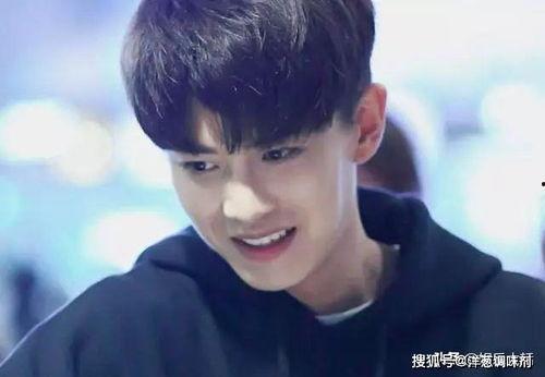 李现和任嘉伦吃瓜视频合集,娱乐圈幕后趣事一网打尽