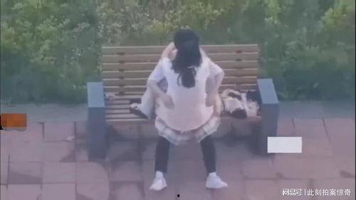 东北吃瓜小情侣图片视频,甜蜜瞬间捕捉