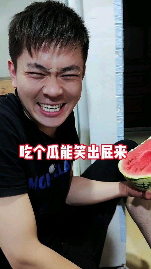 瓜哥吃瓜奇葩代言视频,揭秘奇葩代言背后的搞笑故事